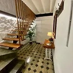 Apartment Calas